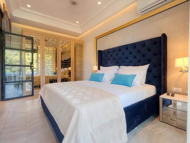 Imagen de la habitación del Hotel Apartments Perla Budva. Foto 15