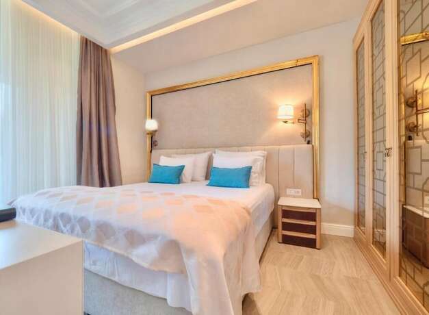 Imagen de la habitación del Hotel Apartments Perla Budva. Foto 17