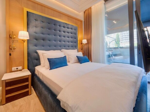 Imagen de la habitación del Hotel Apartments Perla Budva. Foto 19