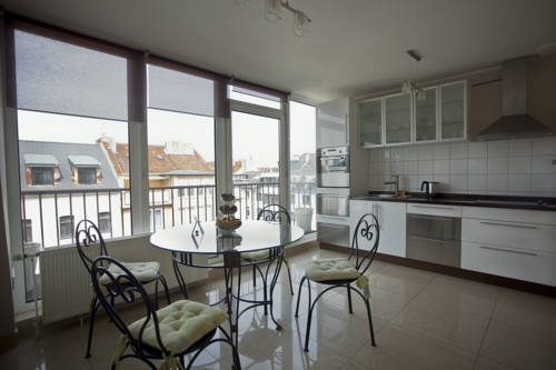 Imagen general del Hotel Apartments Petersburg. Foto 4