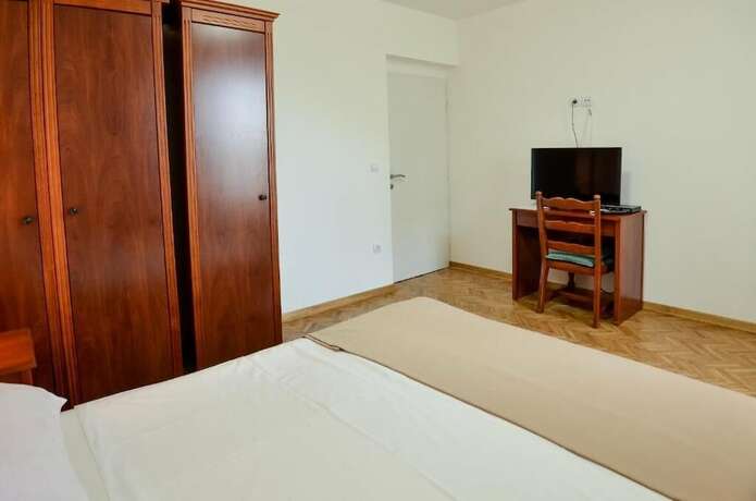 Imagen general del Hotel Apartments Petkovic Budva. Foto 2