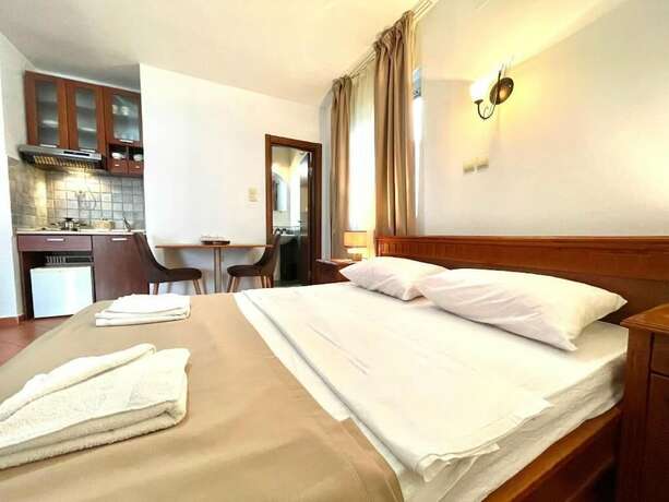 Imagen general del Hotel Apartments Petkovic Budva. Foto 5