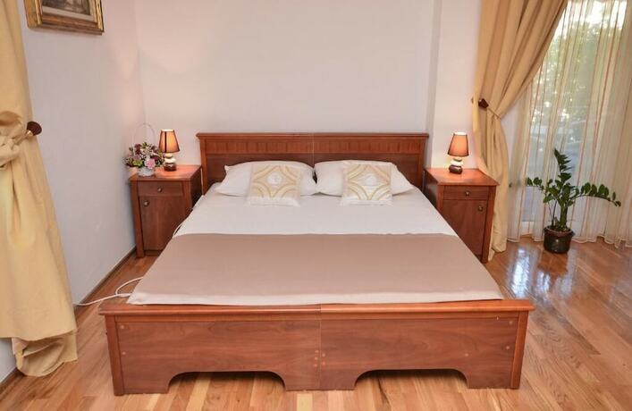 Imagen general del Hotel Apartments Petkovic Budva. Foto 10