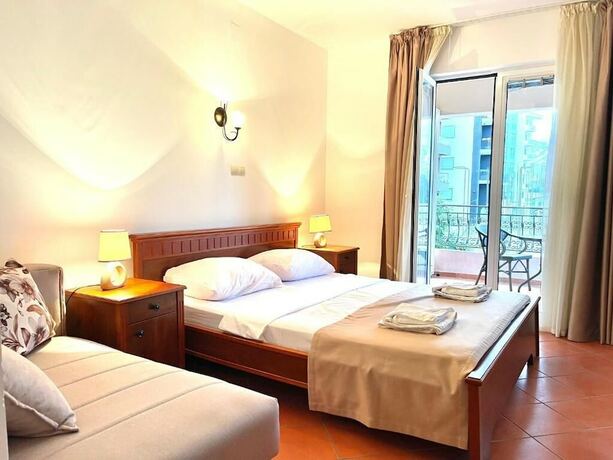 Imagen de la habitación del Hotel Apartments Petkovic Budva. Foto 18