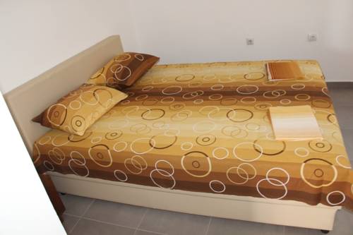 Imagen de la habitación del Hotel Apartments Petricevic. Foto 3