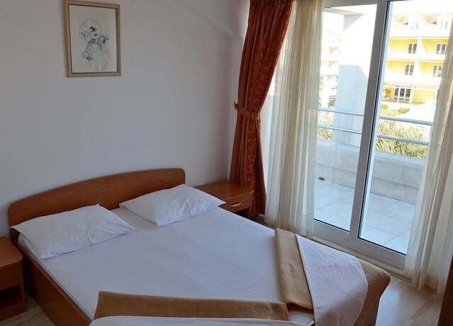 Imagen de la habitación del Hotel Apartments Pirovcanka. Foto 10