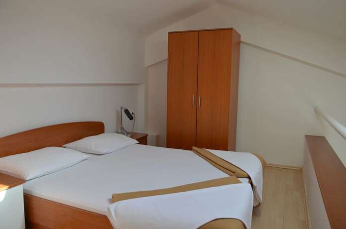 Imagen de la habitación del Hotel Apartments Pirovcanka. Foto 14