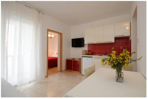 Imagen general del Hotel Apartments Pralija. Foto 2