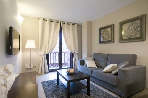 Imagen general del Hotel Apartments Ramblas 108. Foto 16