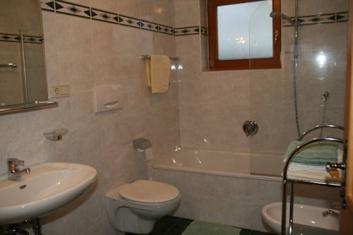Imagen de la habitación del Hotel Apartments Residence Montana. Foto 6