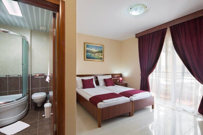 Imagen de la habitación del Hotel Apartments Salus. Foto 9
