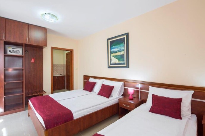 Imagen de la habitación del Hotel Apartments Salus. Foto 19