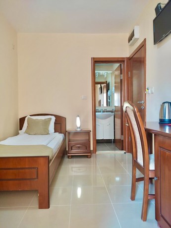 Imagen de la habitación del Hotel Apartments Salus. Foto 20