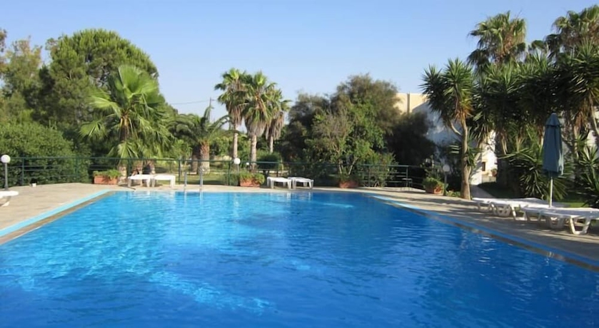 Imagen de la piscina del Hotel Apartments Seagull. Foto 18