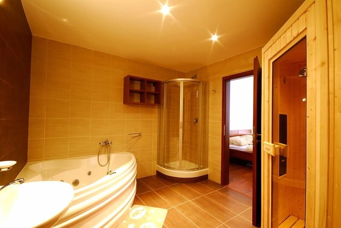 Imagen de la habitación del Hotel Apartments Ski and Sun. Foto 13