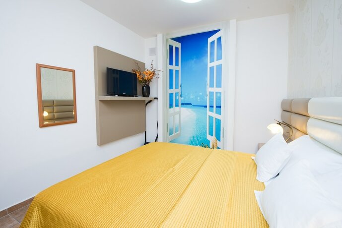 Imagen de la habitación del Hotel Apartments Sofija, Becici. Foto 15