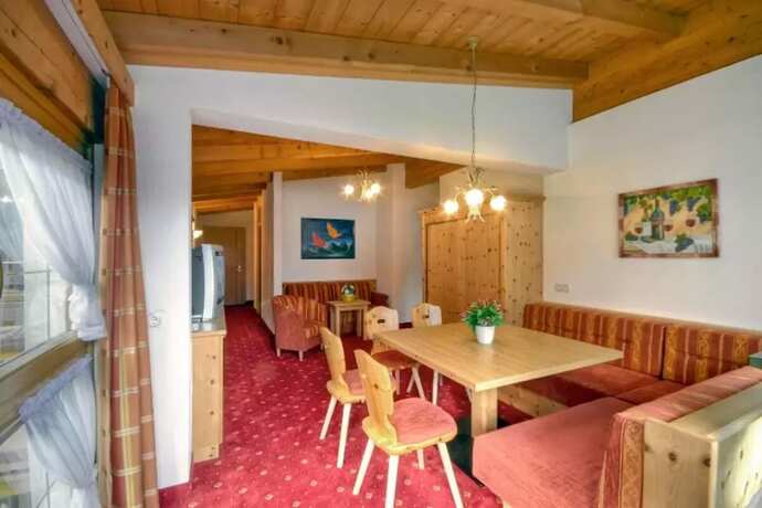 Imagen general del Hotel Apartments Sonnenau - Greidererhof. Foto 6