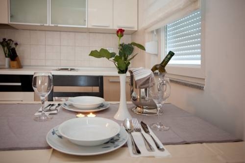 Imagen general del Hotel Apartments Summer Residence Maja 2. Foto 10