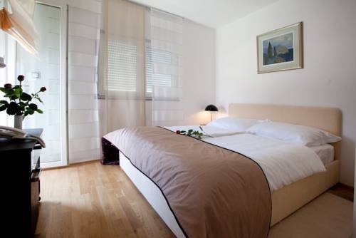 Imagen general del Hotel Apartments Summer Residence Maja 2. Foto 15