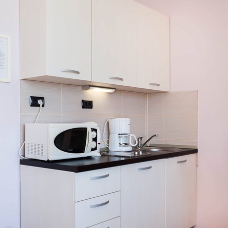 Imagen de la habitación del Hotel Apartments Suzy. Foto 14