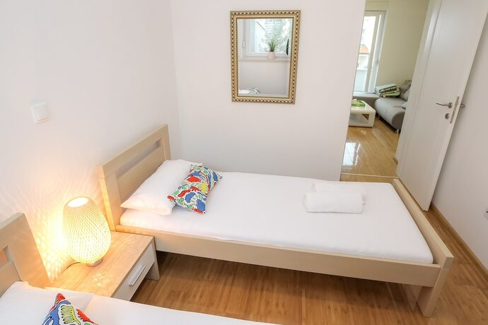 Imagen general del Hotel Apartments Tomana. Foto 6