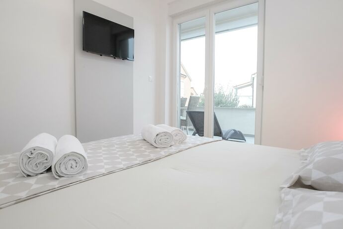 Imagen general del Hotel Apartments Tomana. Foto 8