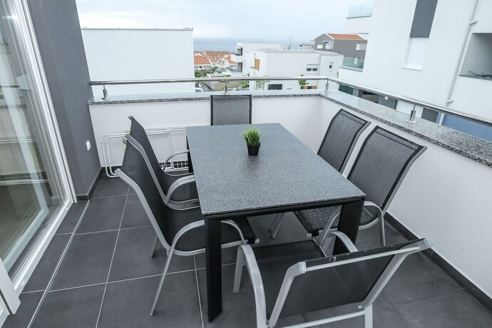 Imagen general del Hotel Apartments Tomana. Foto 11