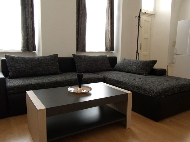 Imagen de los interiores del Hotel Apartments Tynska 7. Foto 15