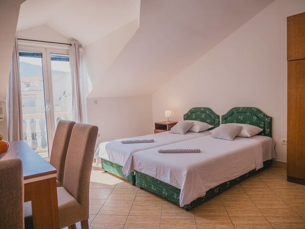 Imagen de la habitación del Hotel Apartments Venera. Foto 17