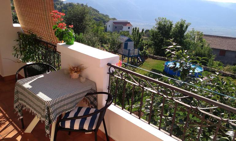 Imagen de los exteriores del Hotel Apartments Vila Andjela. Foto 12