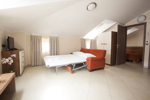 Imagen de la habitación del Hotel Apartments Vila Piranesi. Foto 4