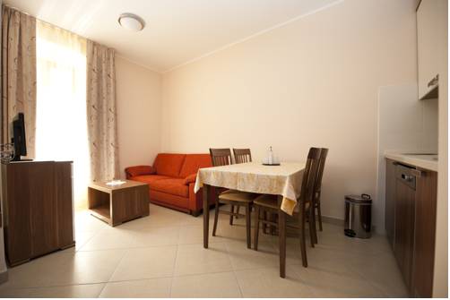 Imagen de la habitación del Hotel Apartments Vila Piranesi. Foto 13