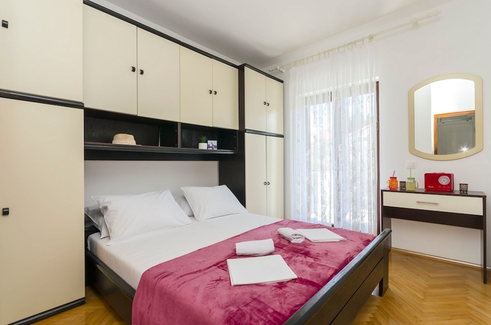 Imagen de la habitación del Hotel Apartments Villa Daniela. Foto 9