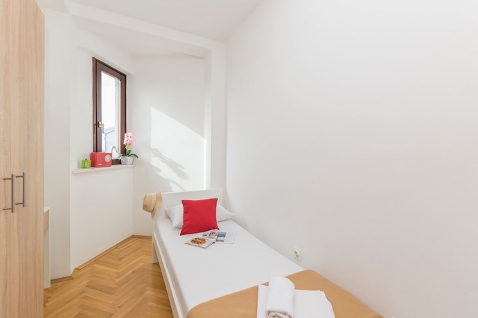 Imagen de la habitación del Hotel Apartments Villa Daniela. Foto 12