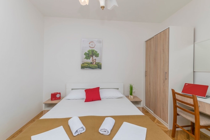 Imagen de la habitación del Hotel Apartments Villa Daniela. Foto 15