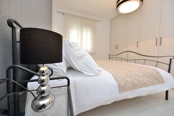 Imagen general del Hotel Apartments Villa Karla. Foto 3