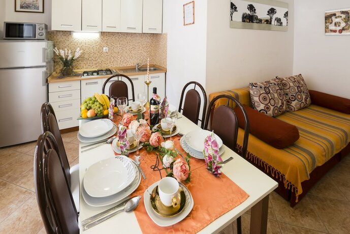 Imagen de la habitación del Hotel Apartments Villa Nona. Foto 13
