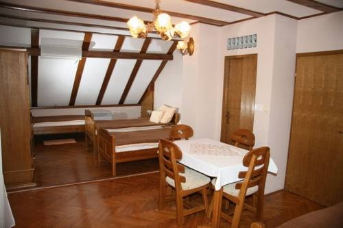 Imagen general del Hotel Apartments Vrata Baranje. Foto 3