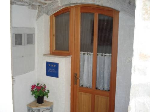 Imagen general del Hotel Apartments Zlata. Foto 4