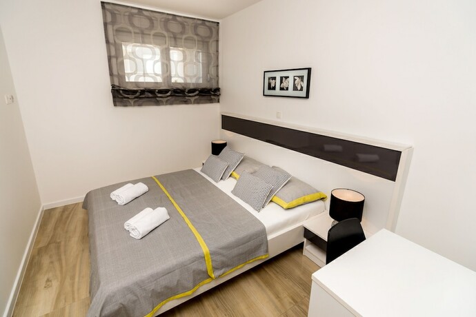 Imagen general del Hotel Apartments and Rooms Danivan Pool Villas. Foto 5