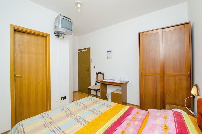 Imagen de la habitación del Hotel Apartments and Rooms Iva. Foto 10