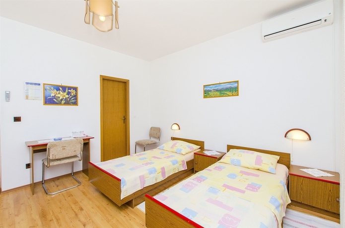 Imagen de la habitación del Hotel Apartments and Rooms Iva. Foto 12