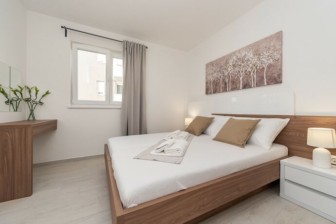 Imagen general del Hotel Apartments and Rooms Pool Villas Maris B. Foto 6