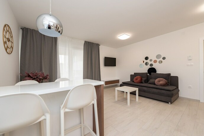 Imagen de la habitación del Hotel Apartments and Rooms Pool Villas Maris. Foto 20