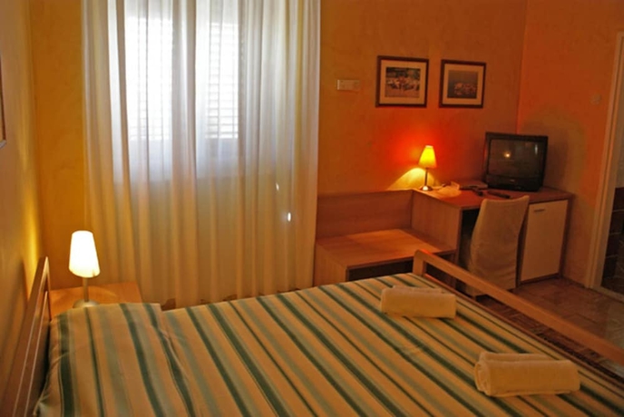 Imagen de la habitación del Hotel Apartments and Rooms Villa Rossella 2. Foto 5