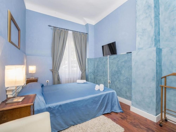 Imagen de la habitación del Hotel Apartments and Rooms Villa Rossella 2. Foto 14
