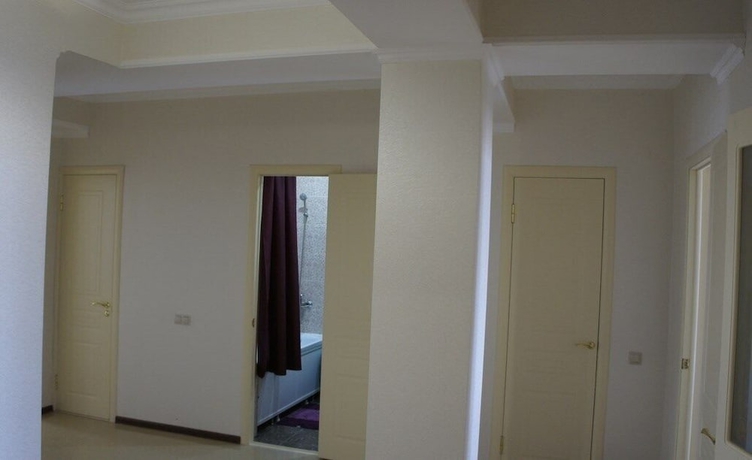 Imagen de la habitación del Hotel Apartments in Makhachkala. Foto 19