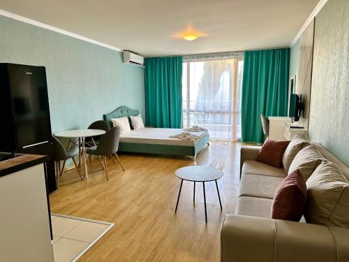 Imagen general del Hotel Apartments in Panorama Beach Vigo Nessebar. Foto 14