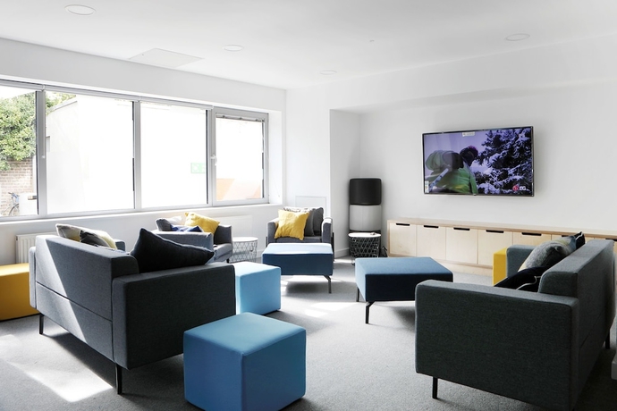 Imagen de los interiores del Hotel Aparto- Montrose - Hostel. Foto 18