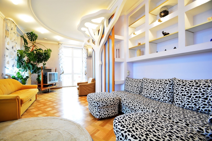 Imagen de los interiores del Hotel Aparton. Foto 13